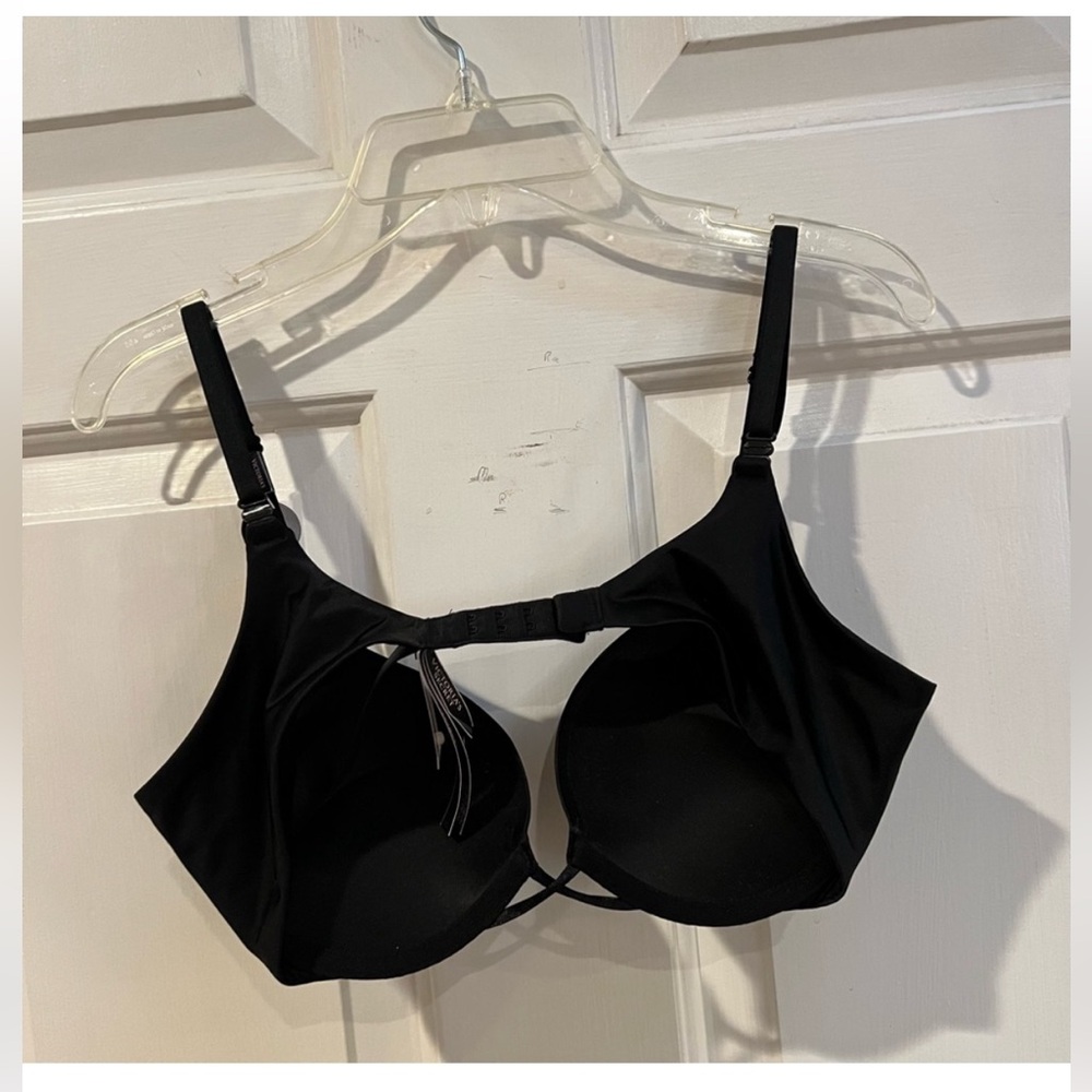 Victoria's Secret Bombshell Push Up Bra Black 34B Brand new with tags